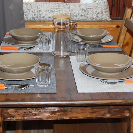 Les Guides Διαμέρισμα